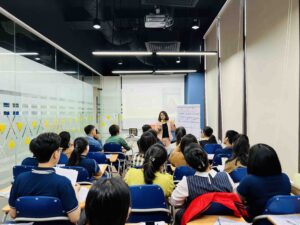 Đánh giá hiệu suất làm việc nhân viên